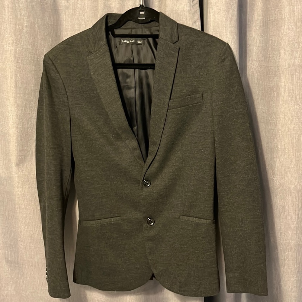 Men’s Zara blazer. Size S